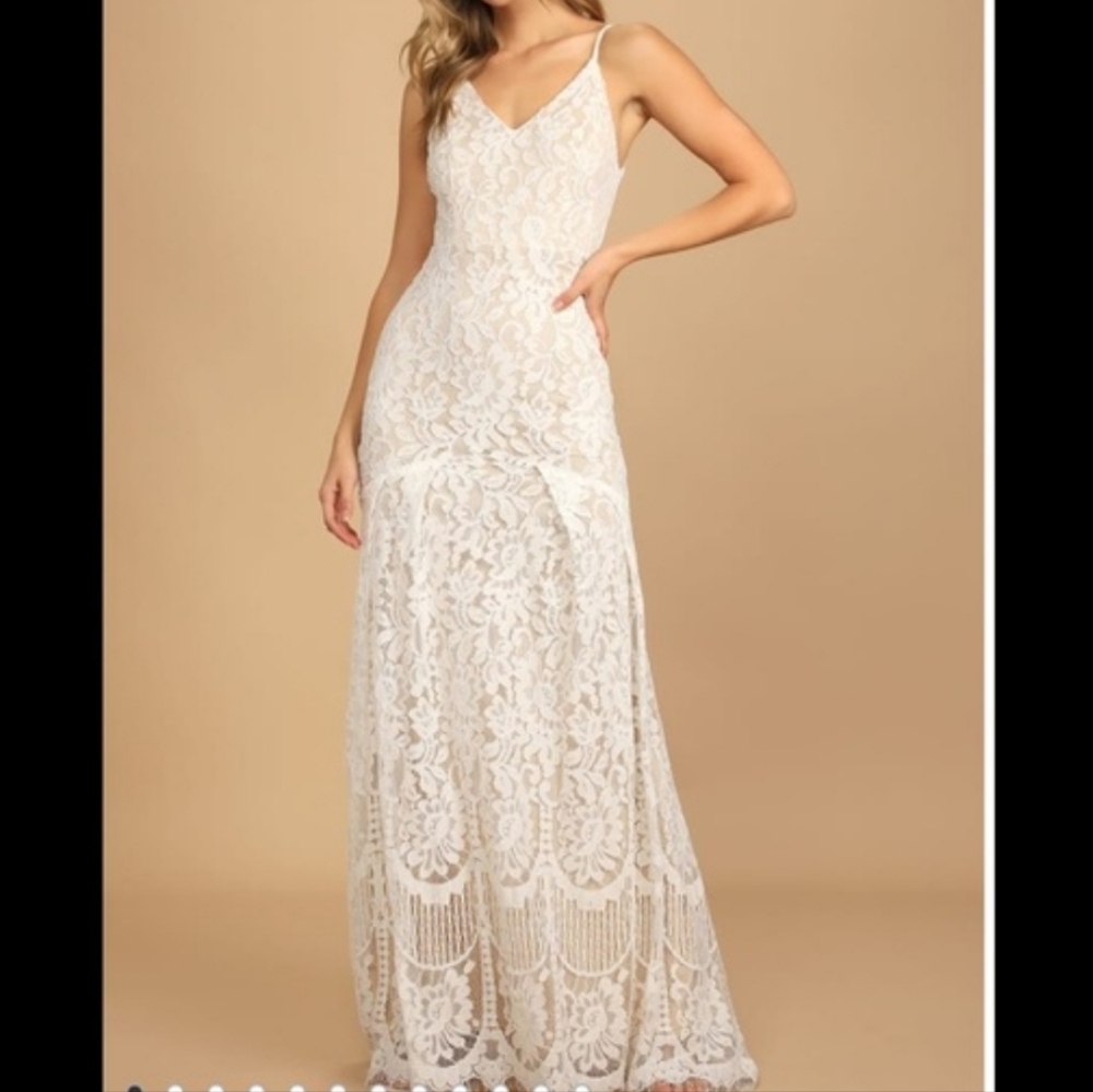 Elegant Cream Lace Dress